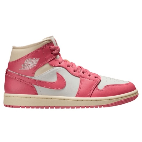 Jordan 1
'guava ice'
Womens
Brand new - Picture 7 of 11